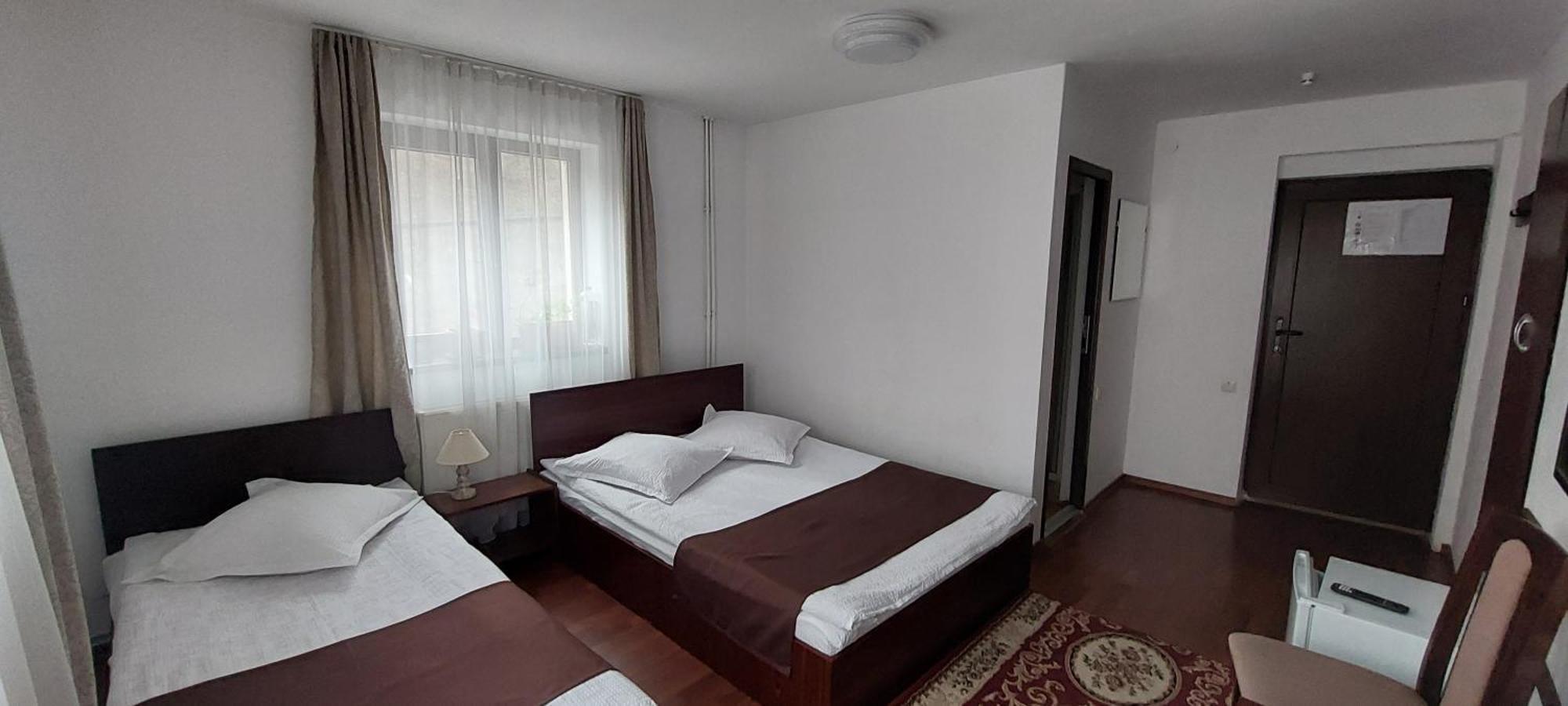 Guest house Casa Ryana *